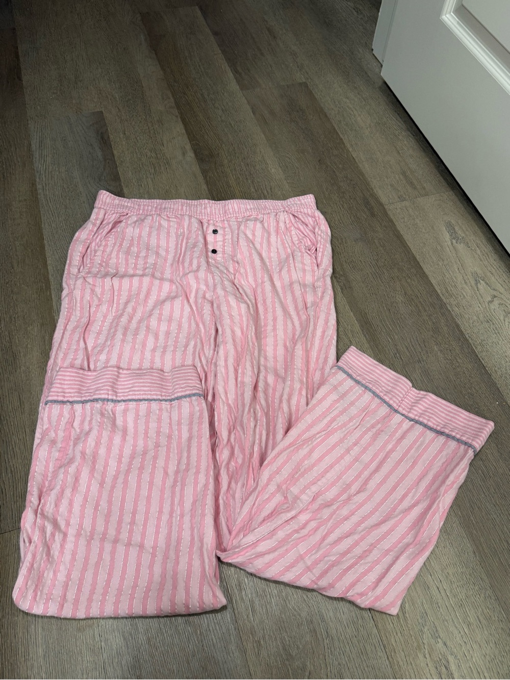 Victoria's Secret Pink & White Striped Cotton Lounge Pants